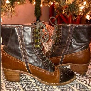 Jeffrey Campbell Mattie Perorated ankle boots